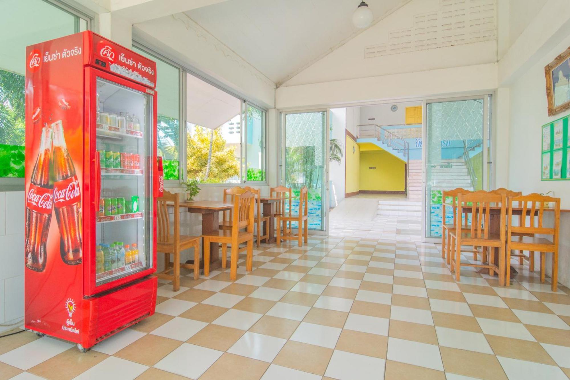 OYO 614 Koh Lak Resort Prachuap Khiri Khan Bagian luar foto